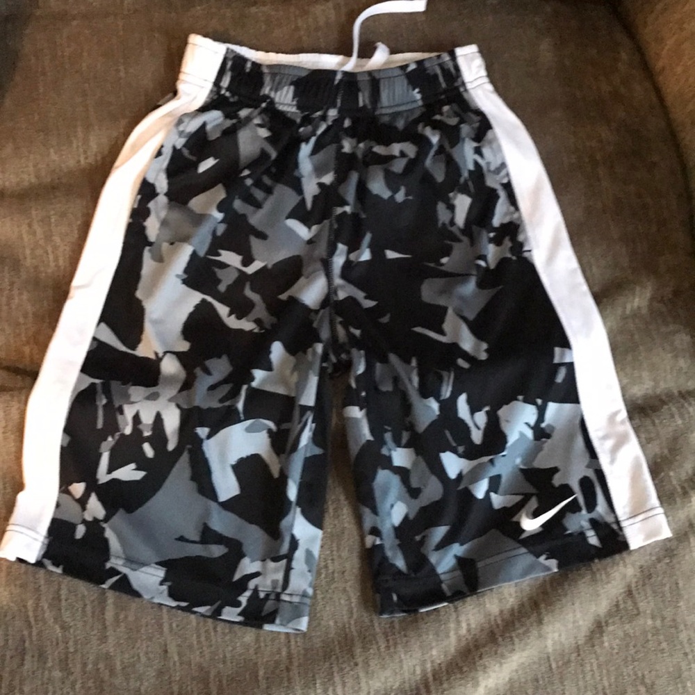 Nike Dri-Fit Boys Shorts, Black, Gray & White